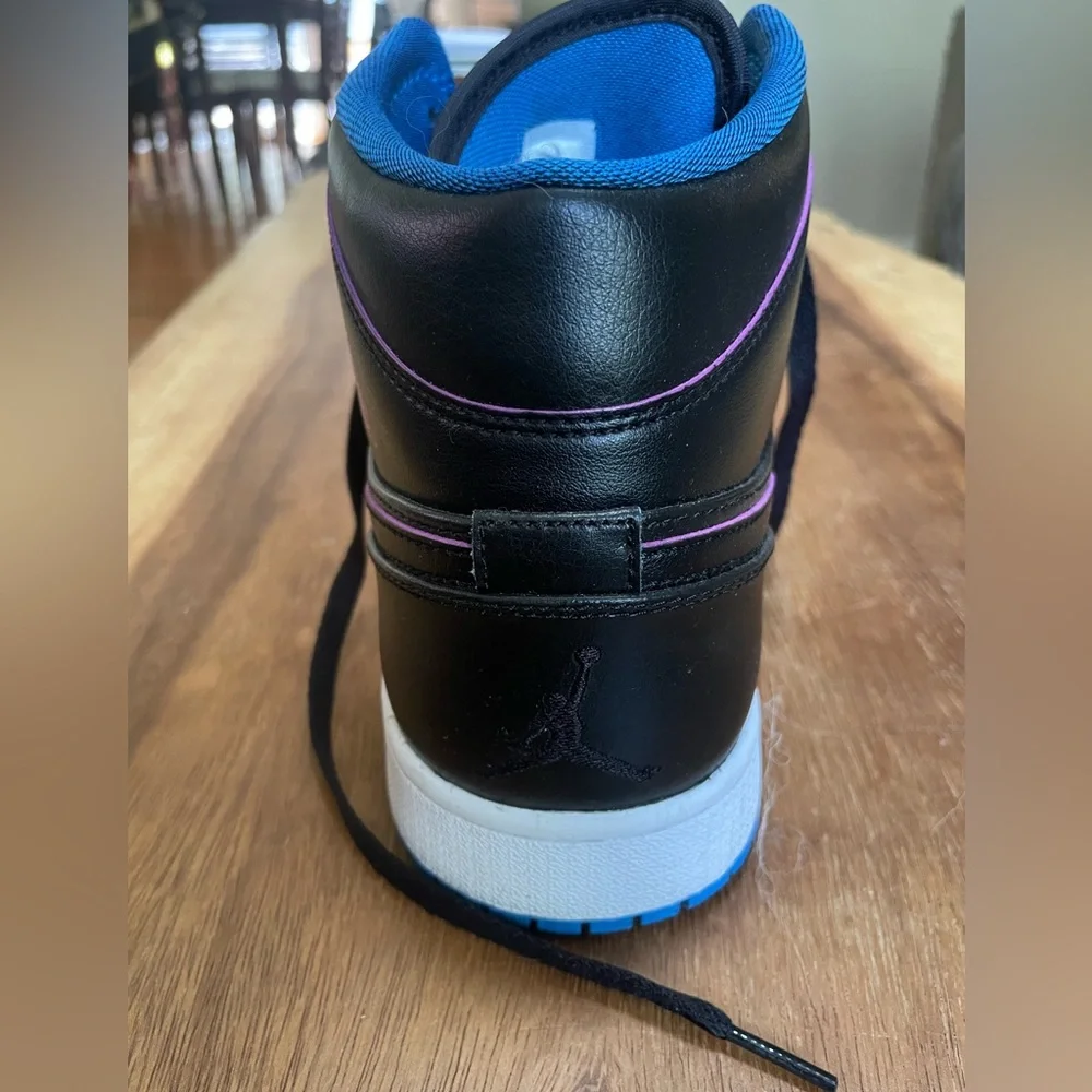 Air Jordan 1 Mid Radio Raheem Shoes